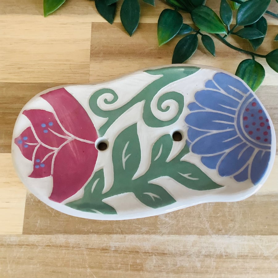 Handmade stoneware sgraffito flowers soap dish