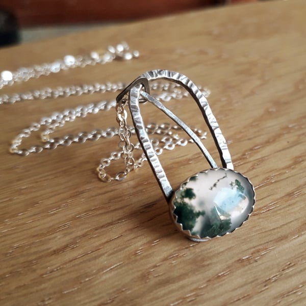 Moss Agate Hammered Sterling Silver Necklace 