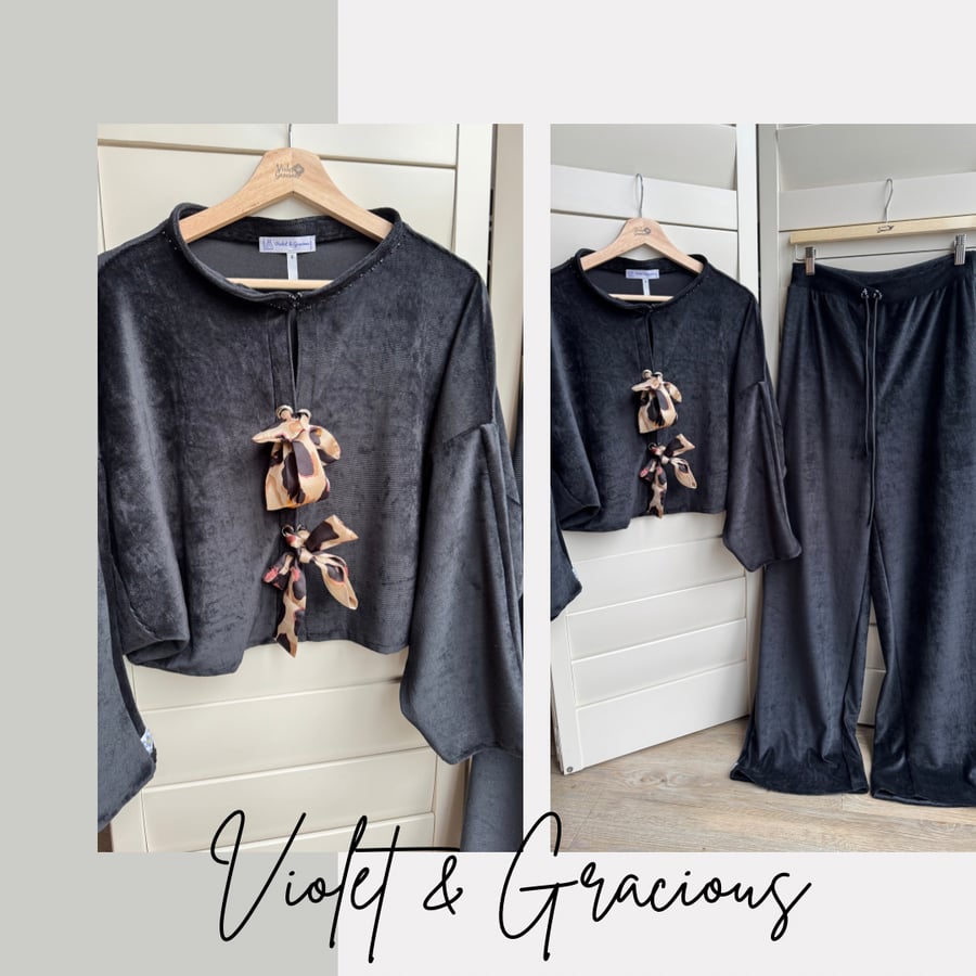 Velour Sweater . Sweatshirt . Tie Front Top . Coord Set . Size 8