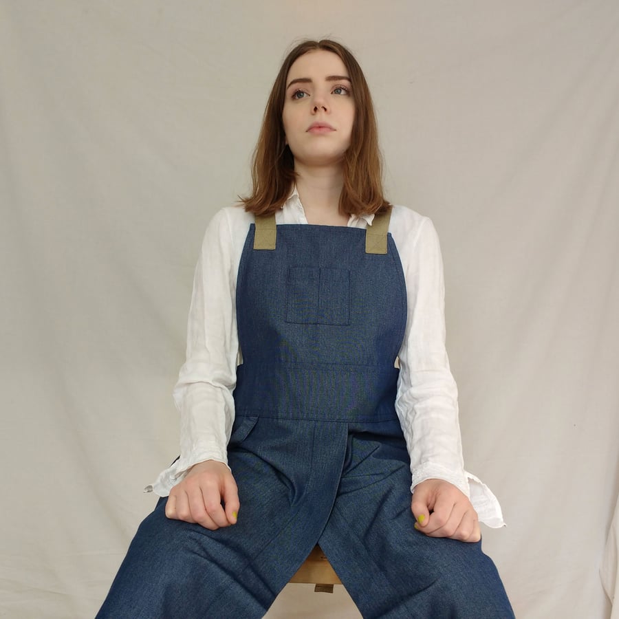 SAMPLE Pottery Apron, Adjustable Crossback, Water Repellant, Lightweight No21