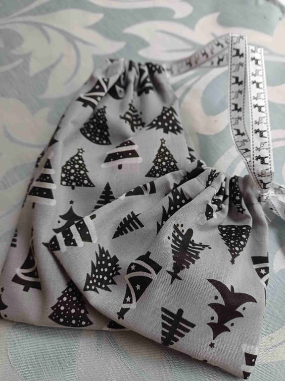 Draw string fabric gift bags for Christmas 
