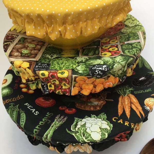 Reusable bowl covers - set of three in fruit and veg design. 