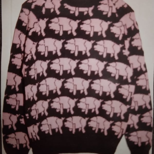Pig jumper with an all over design. Made to measure