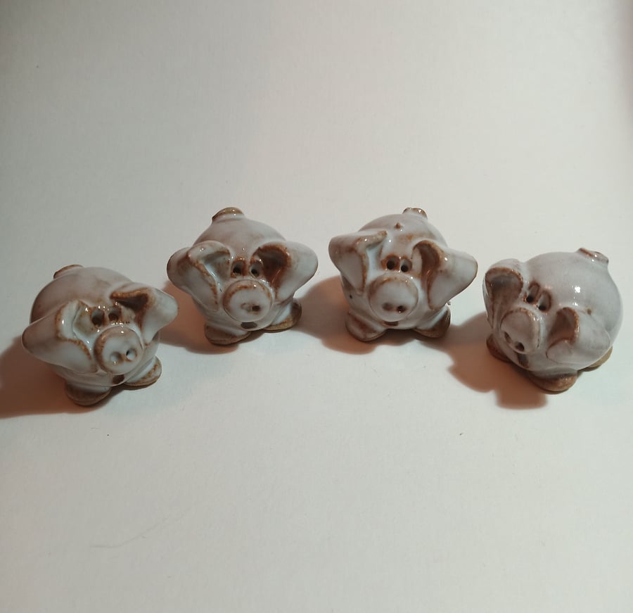 "Four Little Pigs" Ceramic Earthenware Pottery Ornaments