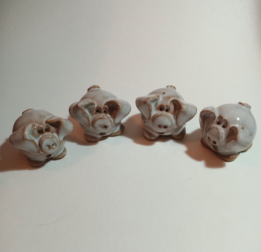 "Four Little Pigs" Ceramic Earthenware Pottery Ornaments
