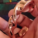 Copper cuff with a twist 