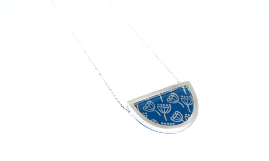 Silver and blue semi circle necklace - seed head pattern