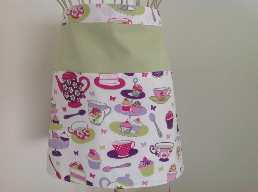 ‘Tea time’ Half Apron, fully lined, Vendors Apron, Craft Apron with pockets