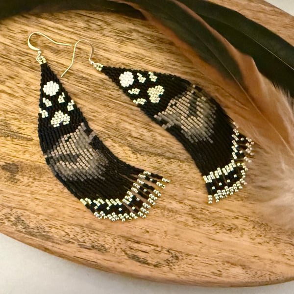 Howling wolf beadwork Native American inspired fringe earrings 