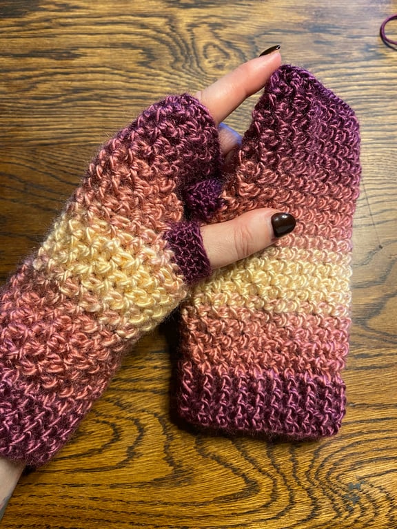 Warm Hearted Crochet Wrist Warmers - Candyflossy
