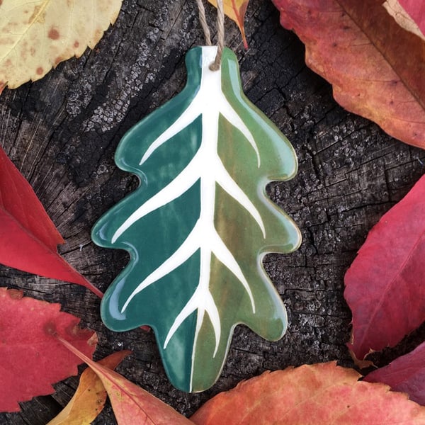 Ceramic Green Leaf Decoration