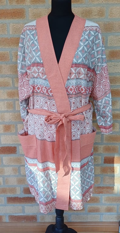 Ladies dressing gown kimono bath robe salmon pink grey upcycled summer robe