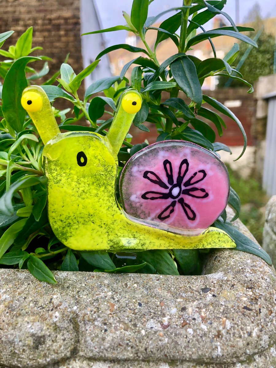 Pink cute  fused glass snail garden stake plant pot decoration 