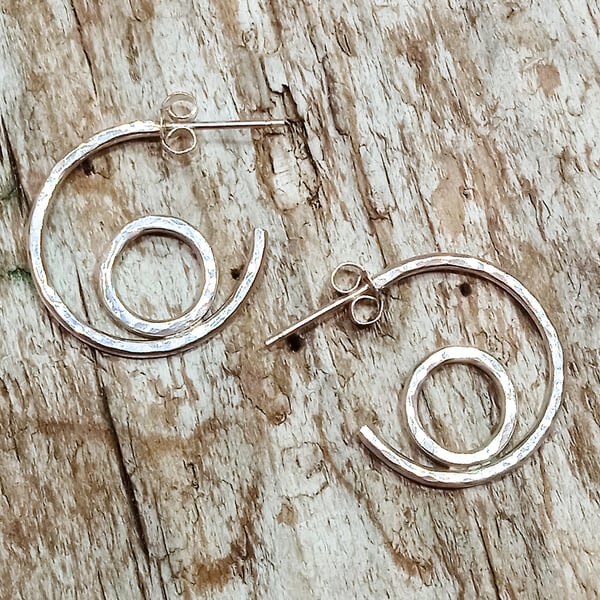 Hammered Sterling Silver Hoop Stud Earrings (ERSSSTHP7) - UK Free Post