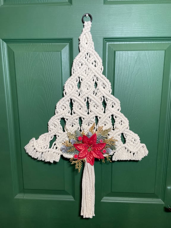 Macrame Christmas Tree Wall Hanging with Poinsettia & Gold Accents – 68cm