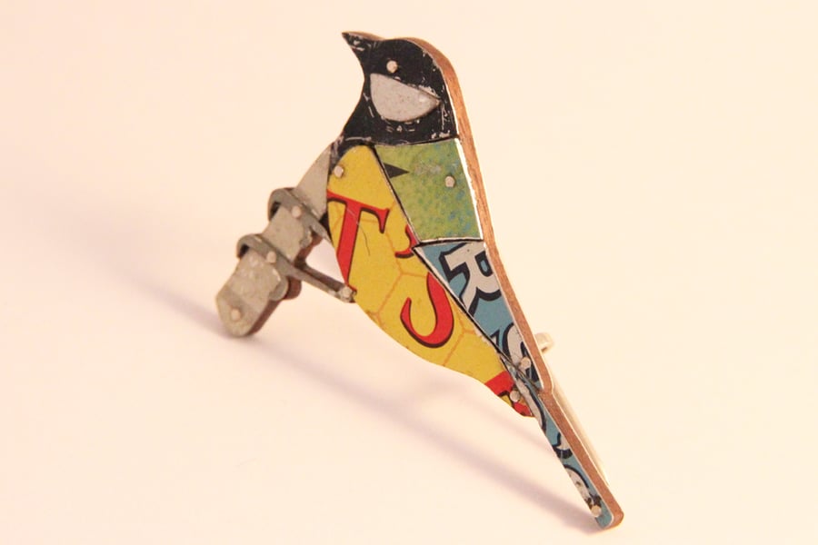 Great Tin Tin Brooch
