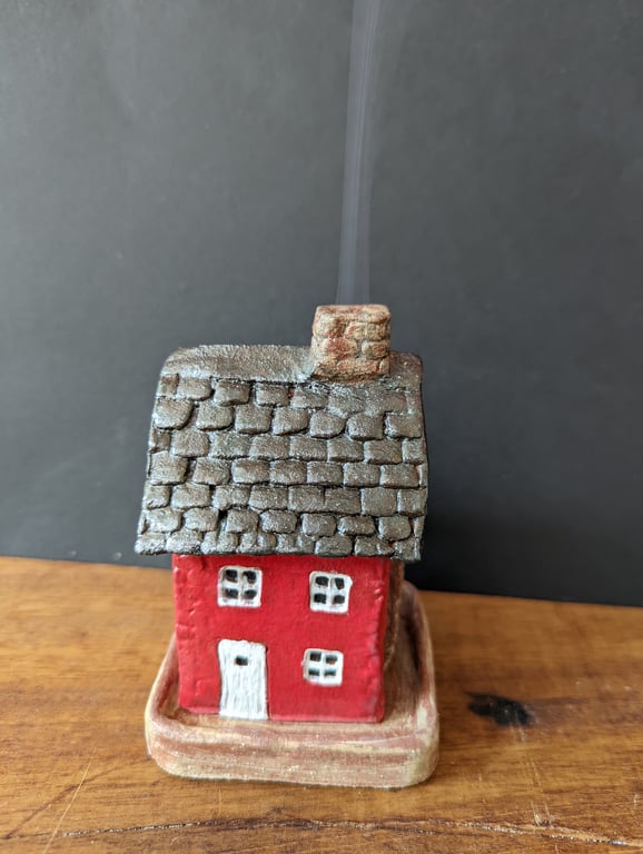  Cottage incense burner