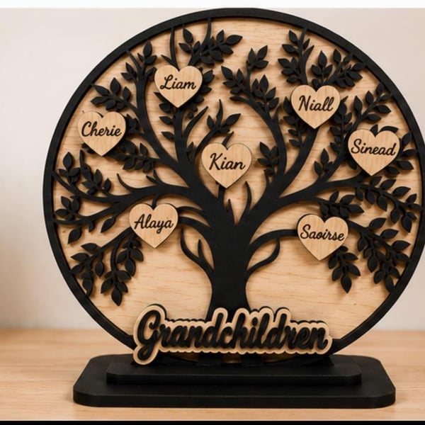 Personalised Grandchildren Tree Family Tree with Names Grandparents Gift Wooden 