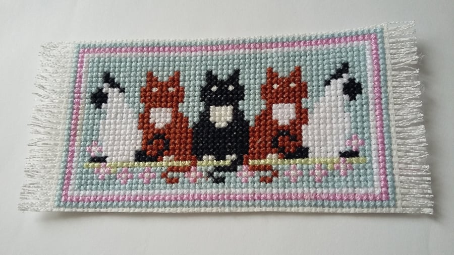 1.12TH SCALE CROSS STITCHED RUG WITH CATS