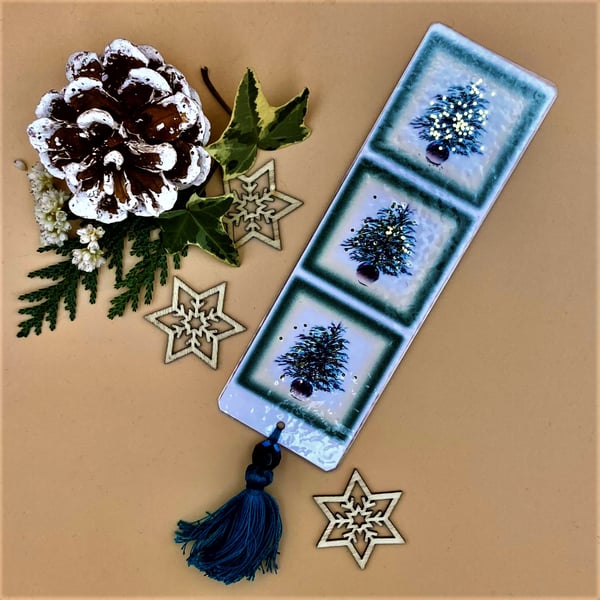 Christmas Tree Festive Bookmark - handmade with tassel, glitter & vintage bead 