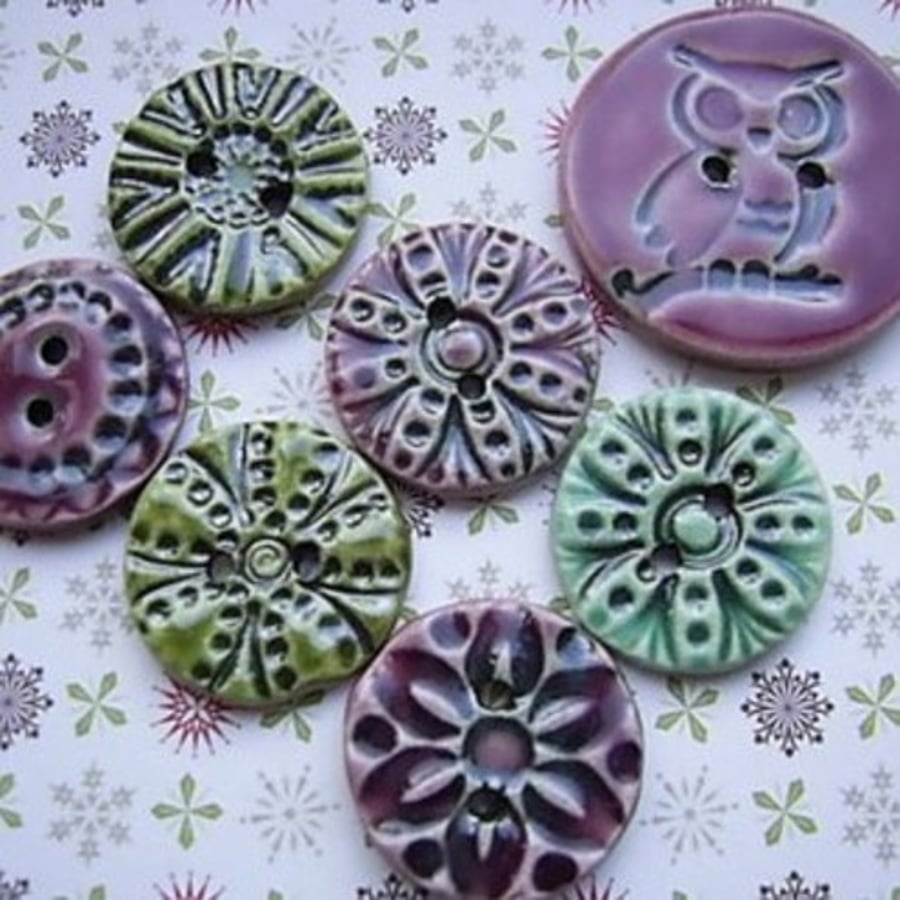 7 cute ceramic buttons