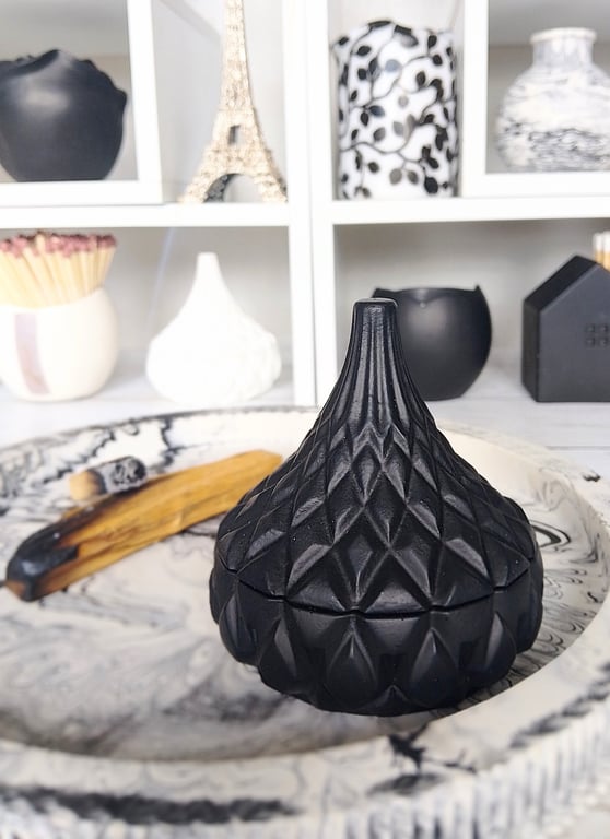 The Teardrop Black Match Jar for Candle Rituals - Jesmonite Holder with Striker 