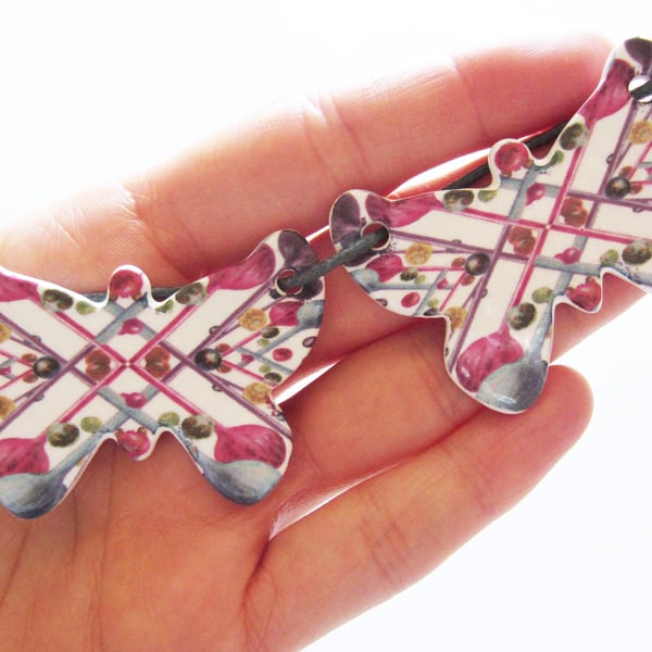 Bubble Pattern Double Butterfly Ceramic Pendant Necklace