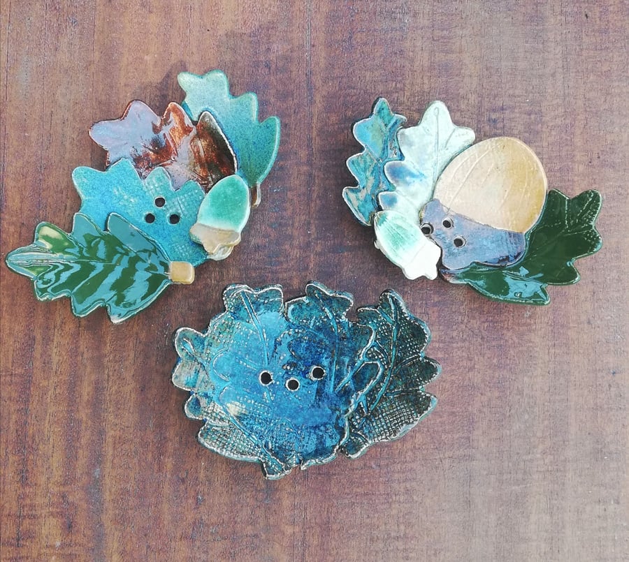 Versatile, stoneware oakleaf, acorns and maple-leaf selection of small dishes