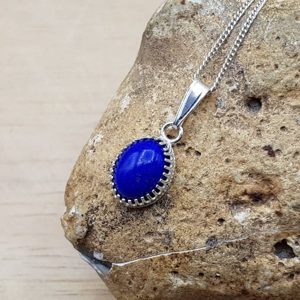 Tiny blue Lapis lazuli Pendant Necklace. Sterling silver. September birthstone