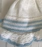 White and blue sunhat and shoes - Image 5
