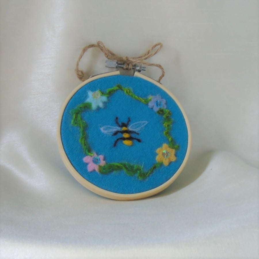 Bee and flowers needle felt art in embroidery hoop