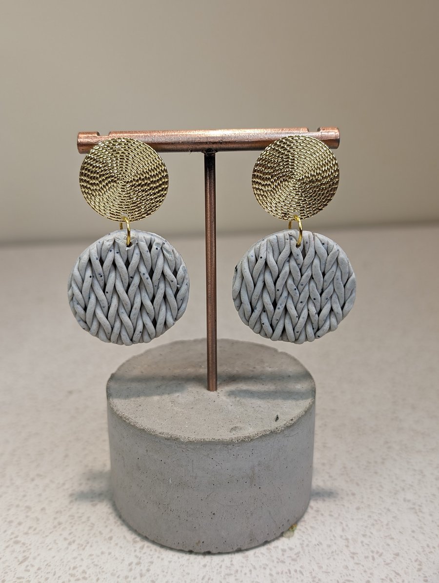 Knitted circle dangle polymer clay earrings 