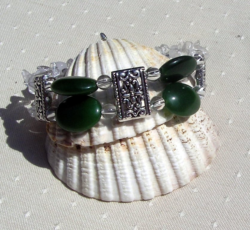 Green Nephrite Jade & Clear Quartz Gemstone Crystal Bracelet "Fabiana"