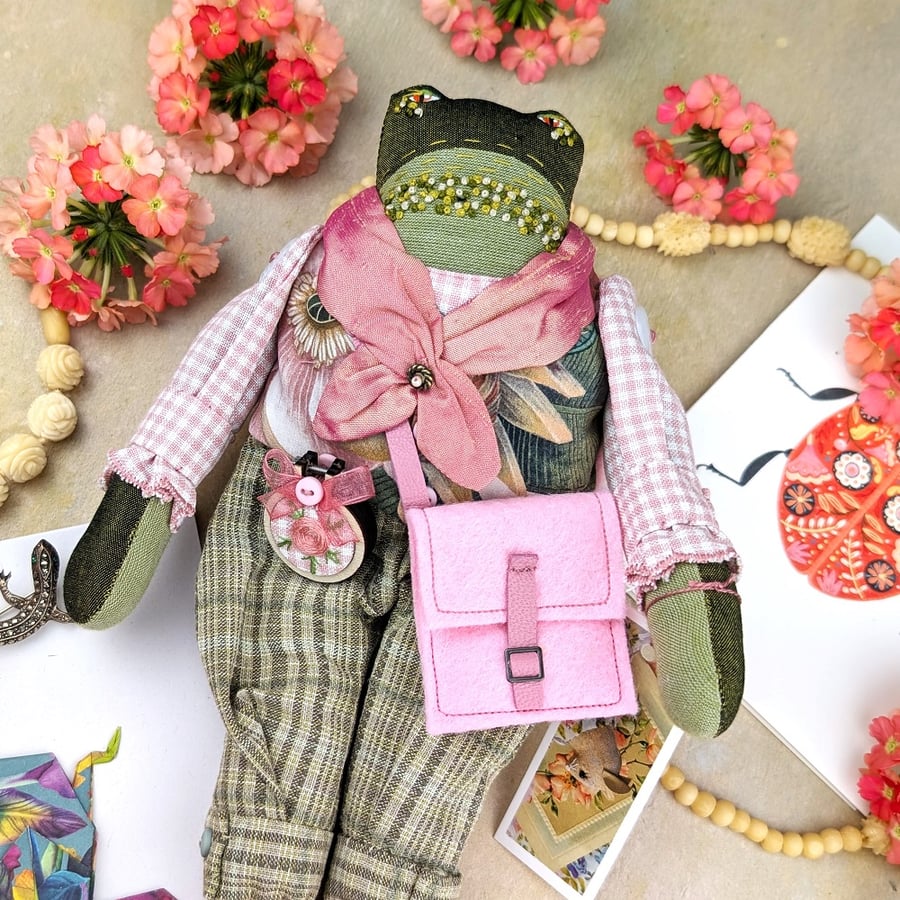 Harry, A Tiny Grumpy Frog Doll