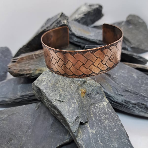 Celtic Copper Cuff Bracelet: Etched Celtic Knot Design