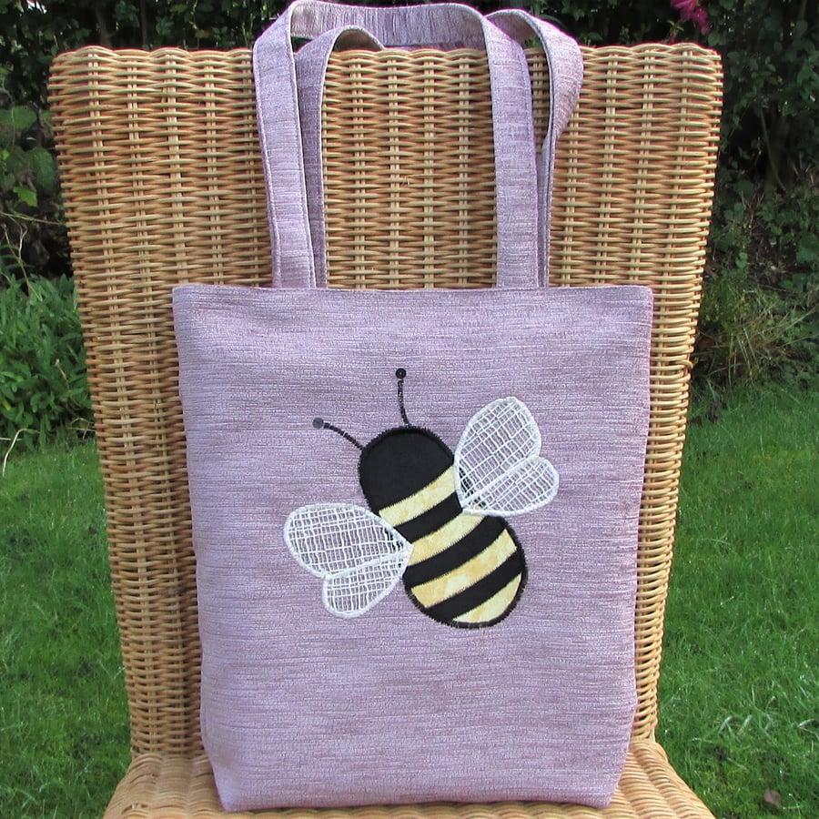 Bumble Bee tote bag - Lilac with applique Bumble bee