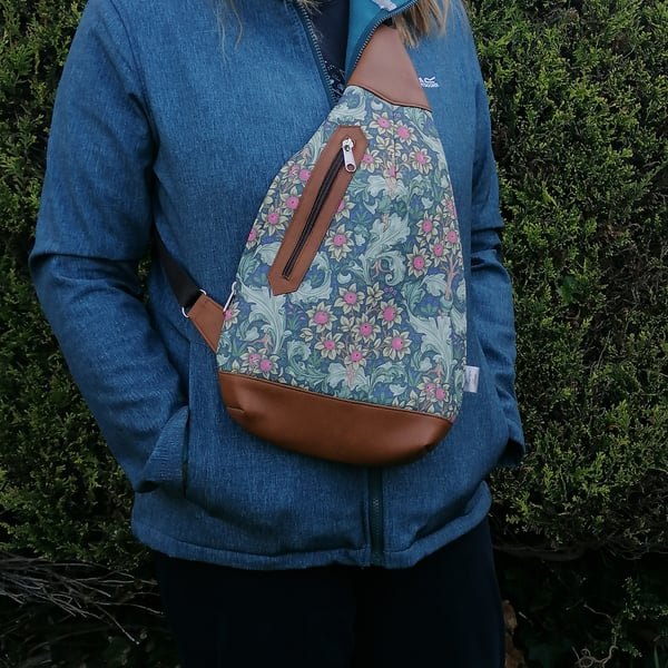 William Morris 'Orchid' Sling Bag Crossbody Bag Backpack