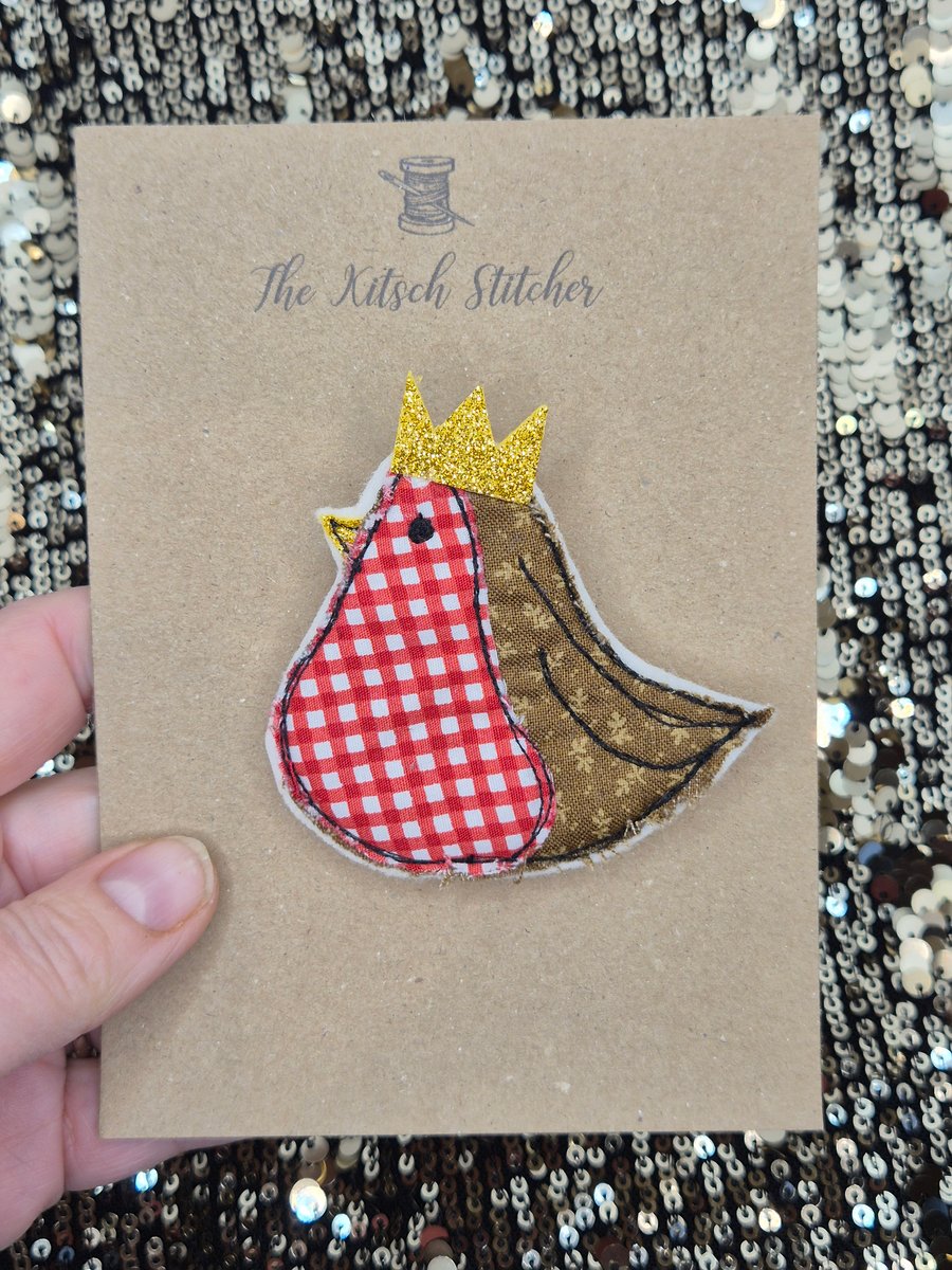 Festive Robin Brooch