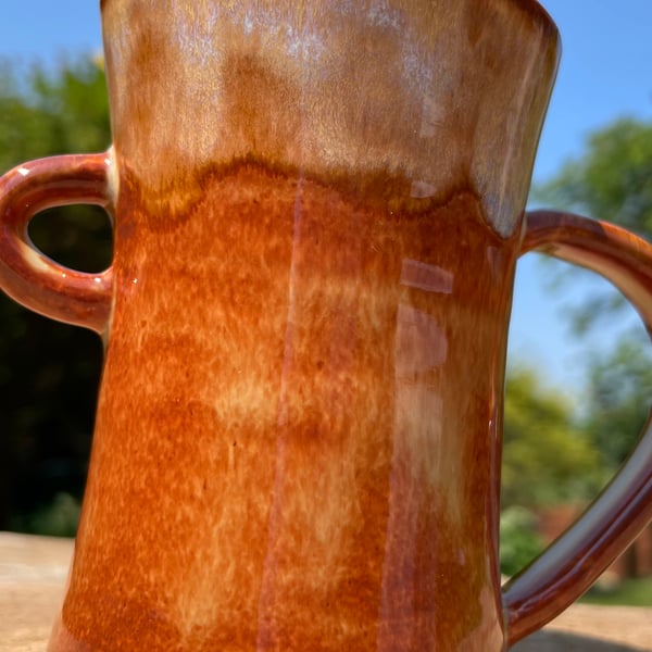MadeWithMud DigniTEA Mug with side loop support