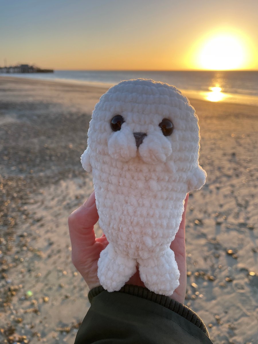 Handmade Crochet Cream Plushie Seal: Soft Velvet Yarn
