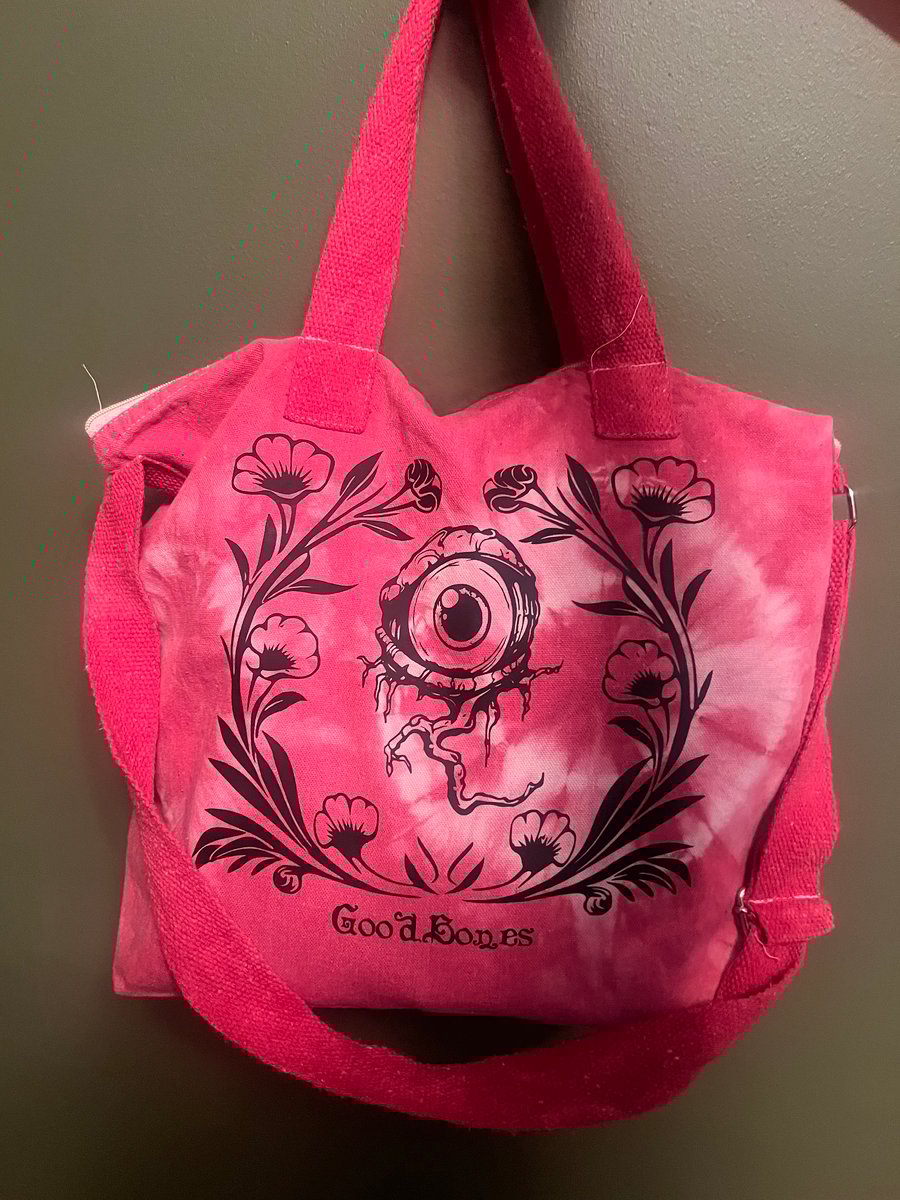 Large zip up eyeball tote bag 