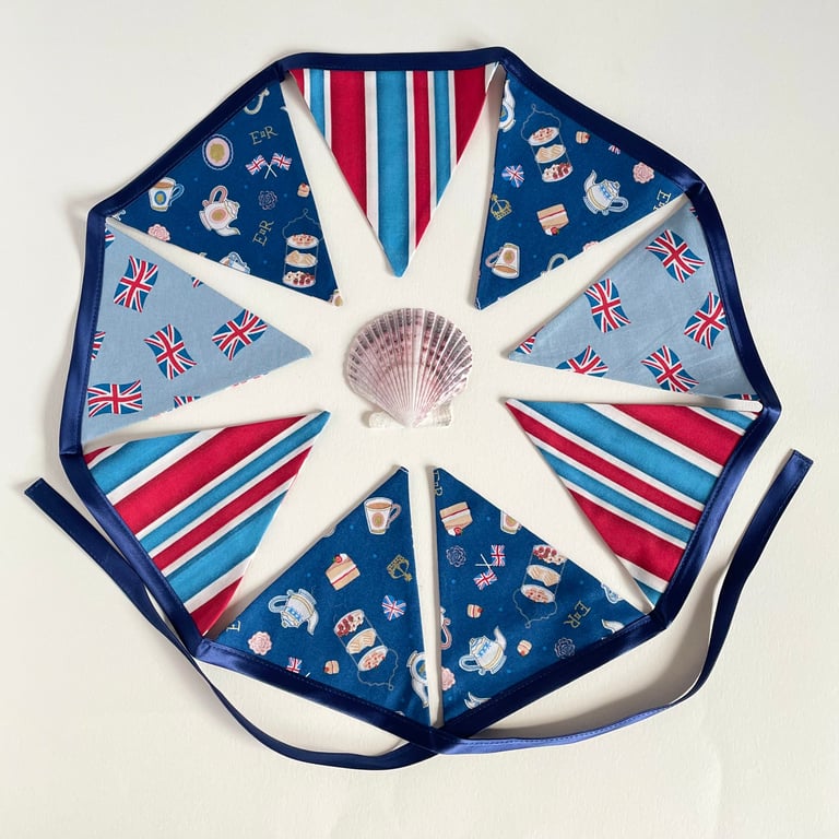 British Bunting - small & reversible