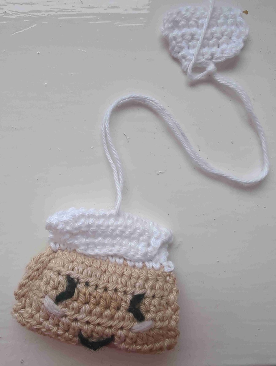 Crochet English Teabag Bookmark
