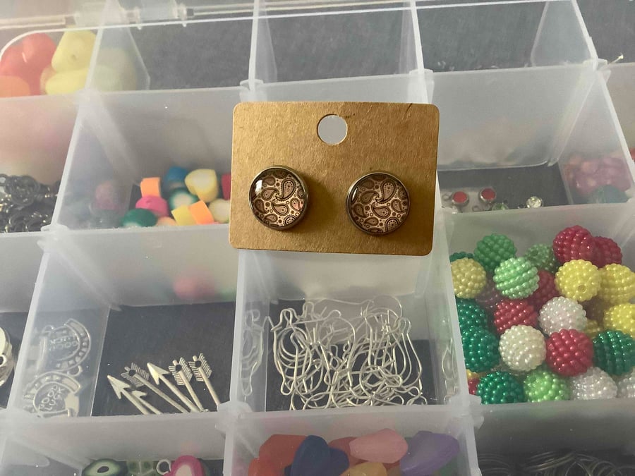 Paisley print stud earrings 