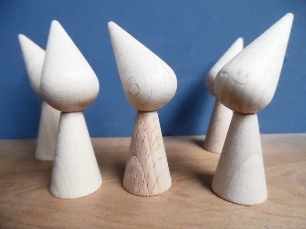 5 x POINTED HEAD GNOME PEG DOLLS 
