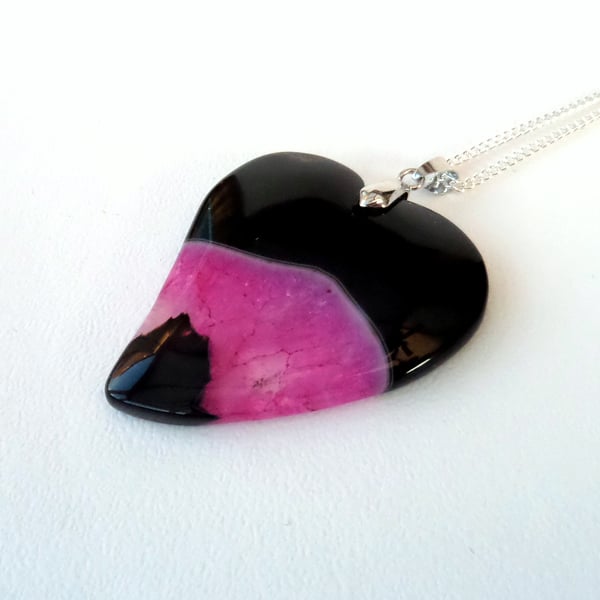 Black agate heart-shaped necklace main image 0
