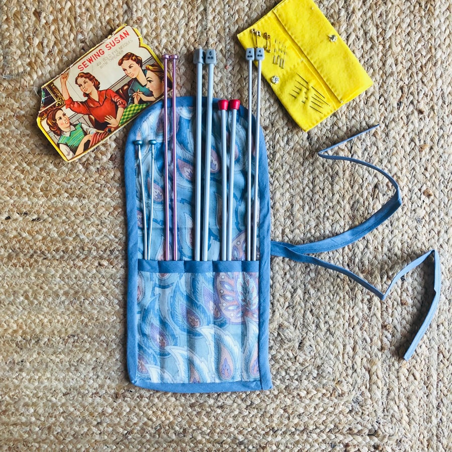 Vintage Leaf Print Knitting Needle Case Handcrafted Knitting Needle Roll