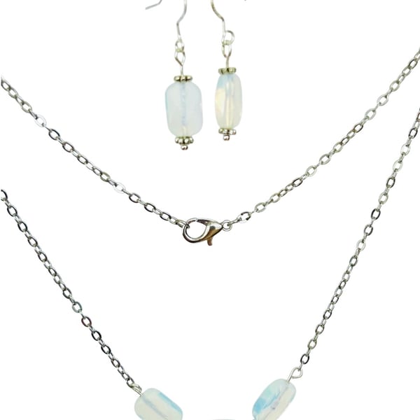 Moonstone necklace and earrings - Jewellery set - June Birthstone