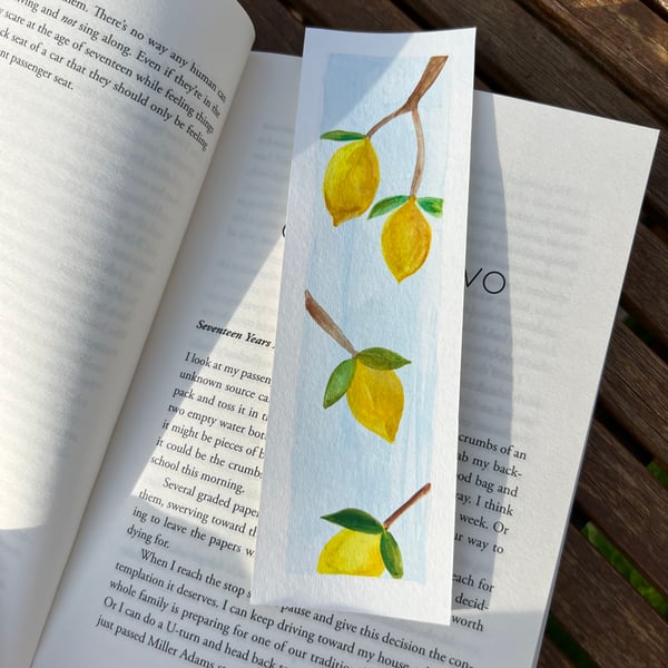 Fruity lemon bookmarks