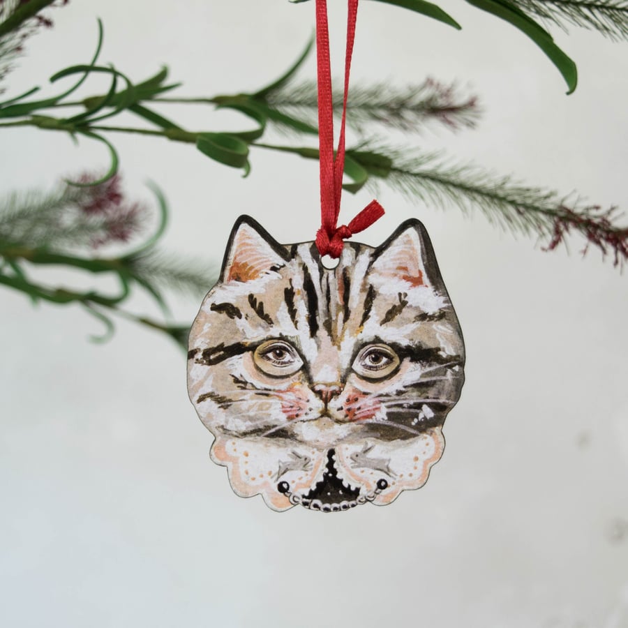 Grey tabby cat wooden hanging decoration